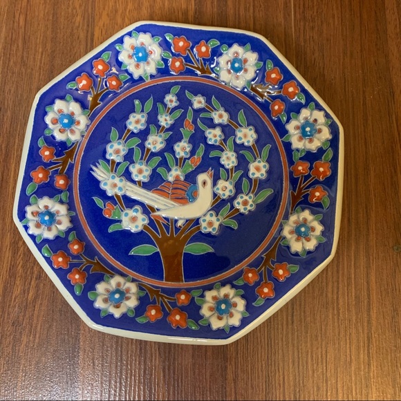 Vintage pair Turkish handmade/hand painted plates - Picture 10 of 10